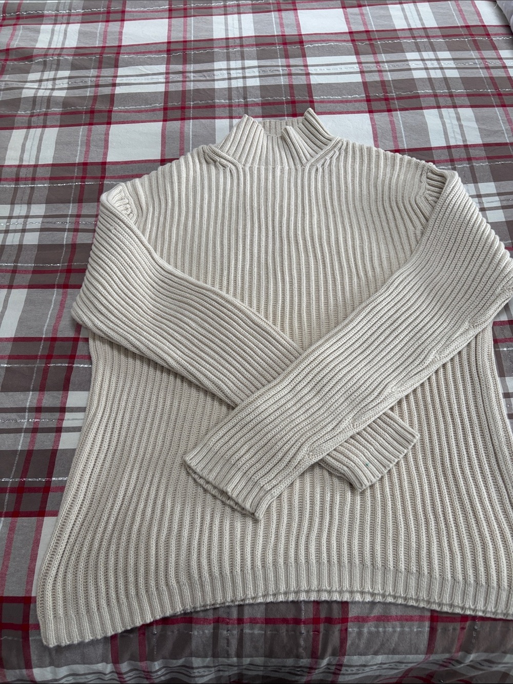 VTG GAP Men's Ribbed Turtleneck Sweater in Cream